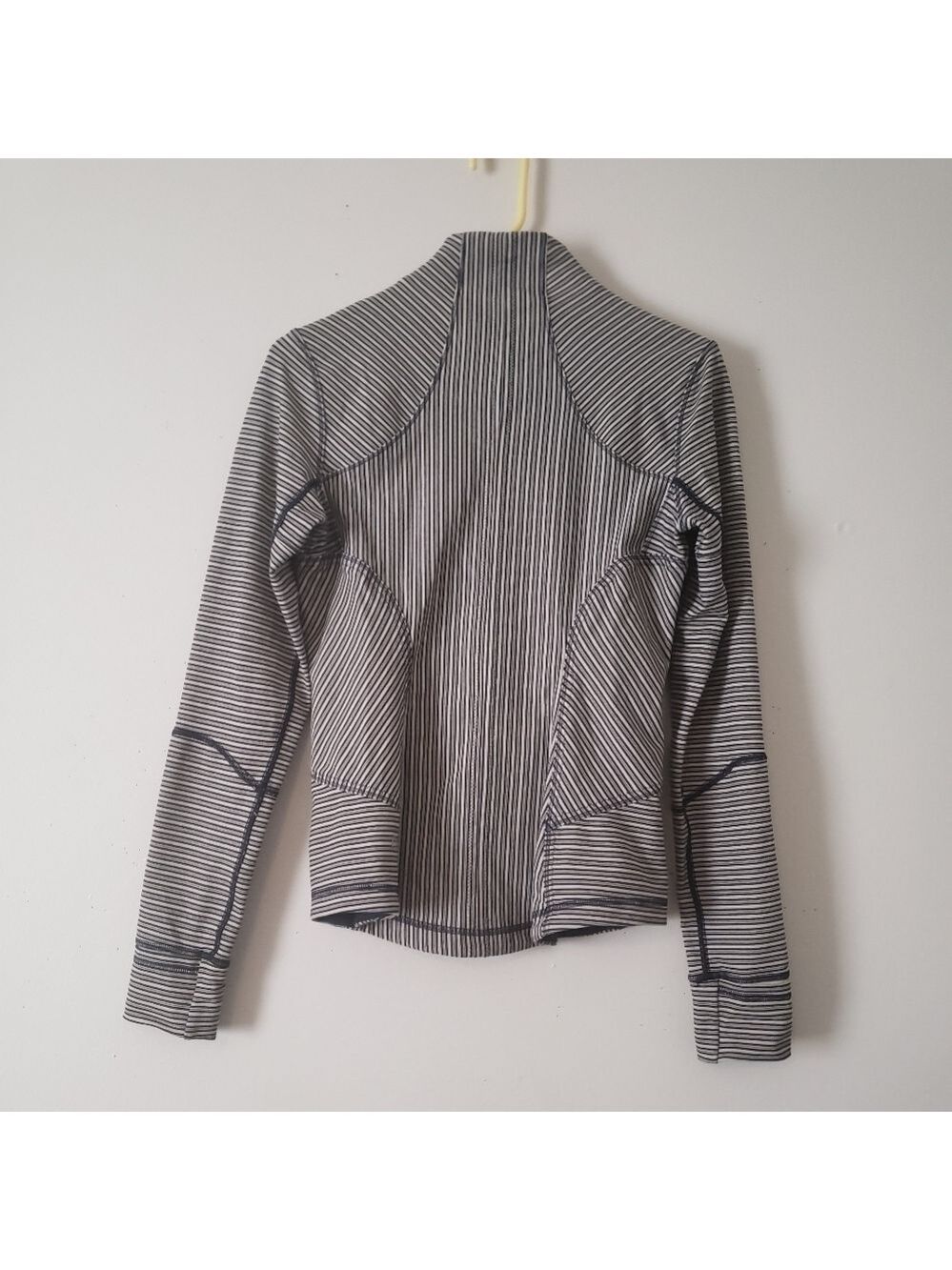Lululemon Forme Jacket II Textured - Picture 7 of 14